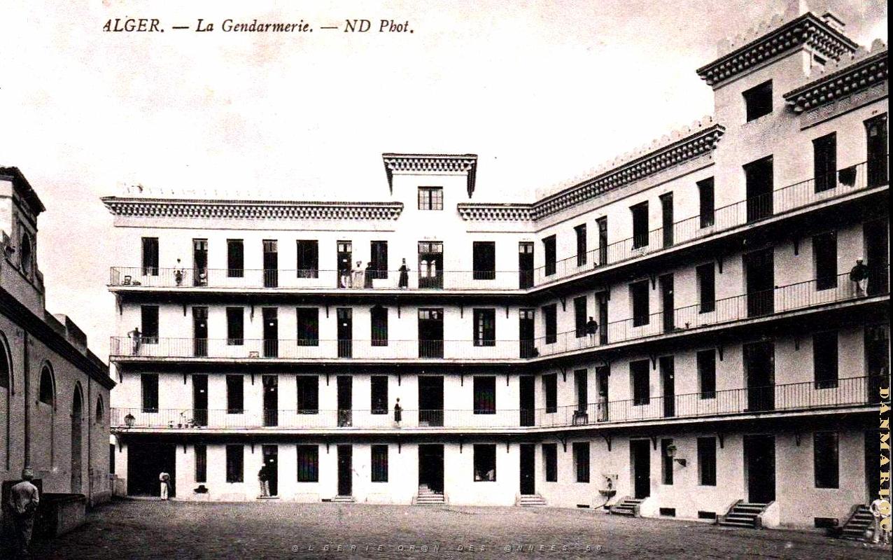 Alger - Gendarmerie - Boulevard Valee 2.jpg